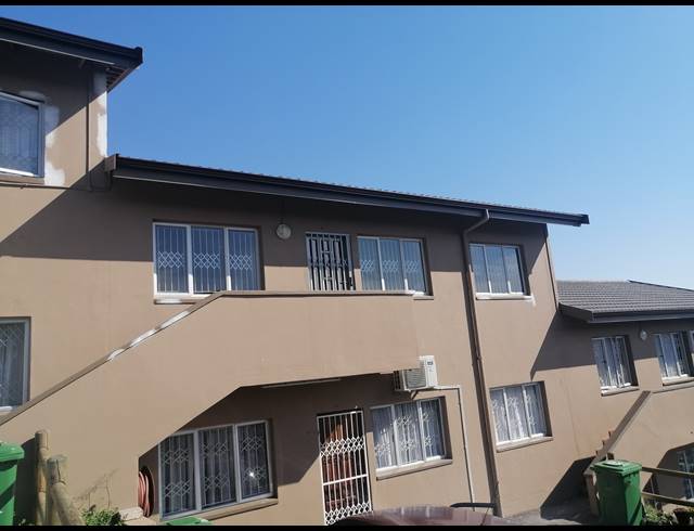 3 BEDROOM APARTMENT FOR SALE IN FAIRBREEZE